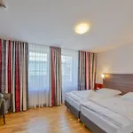 City Hotel Wetzlar 3*