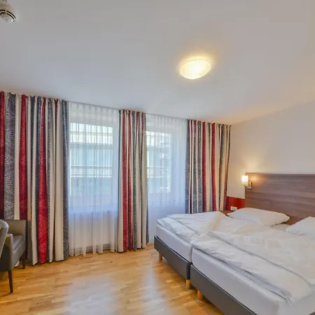 City Hotel Wetzlar 3*