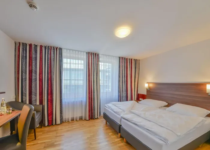 City Hotel Wetzlar 3*